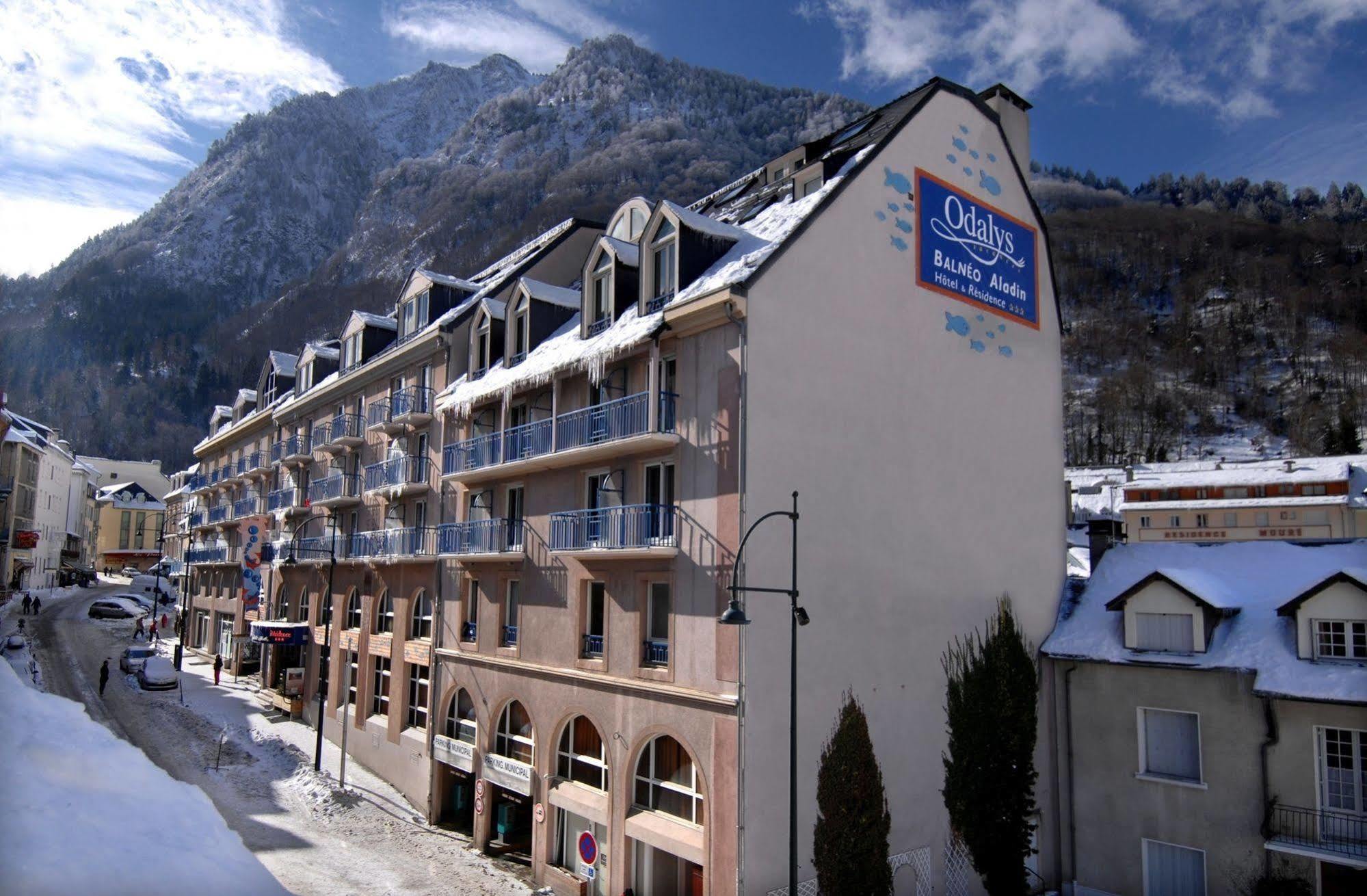 Garden & City Cauterets Balneo Aparthotel Exterior photo